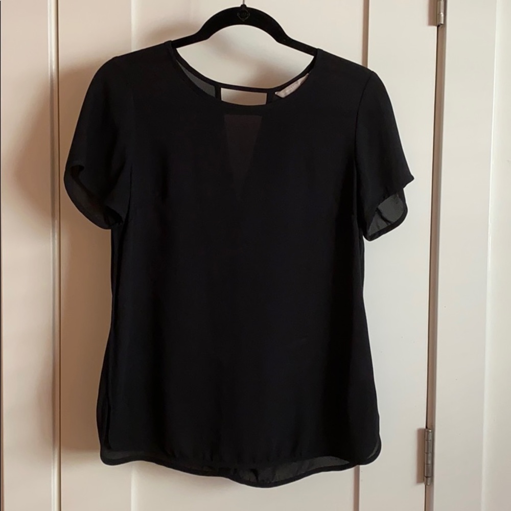 BANANA REPUBLIC BLACK SILKY BLOUSE